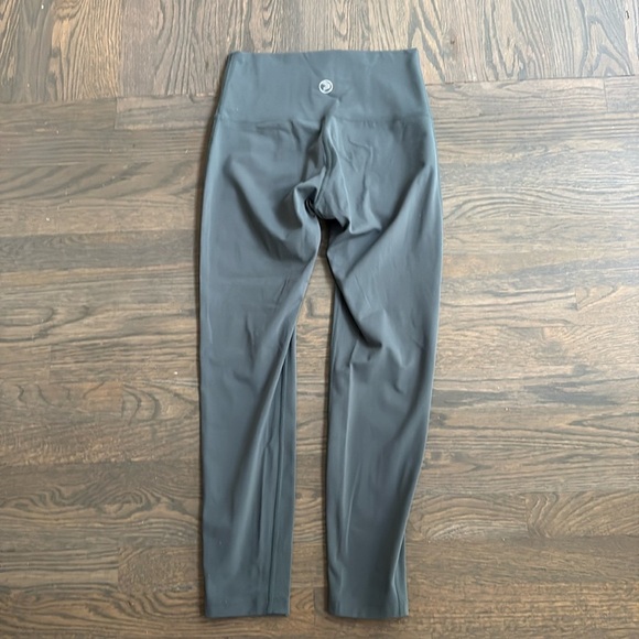 New SAVVI Leggings Compression High Rise  Waist Medium Green - Picture 5 of 5